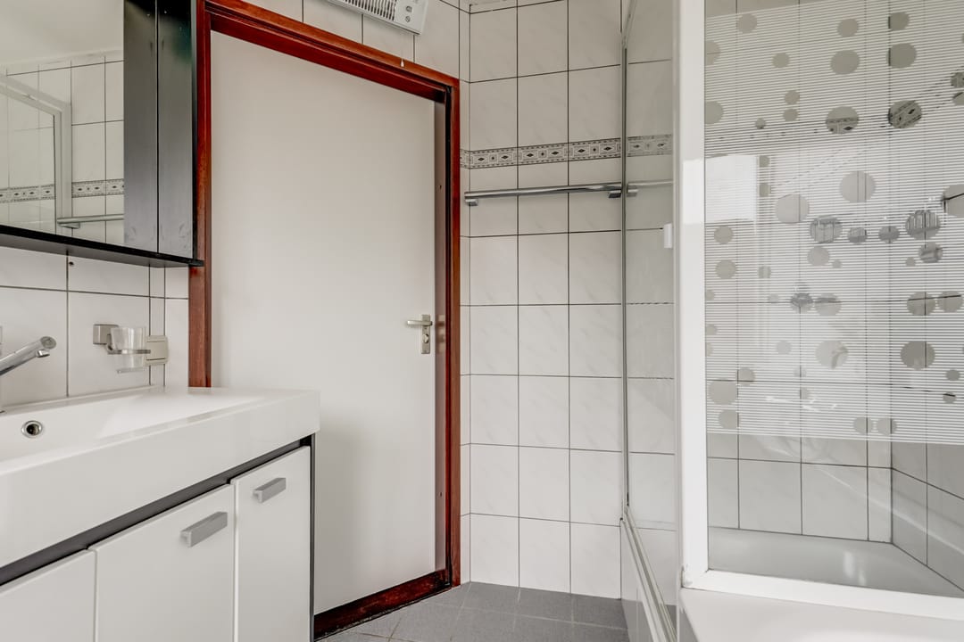 Photo 41 of Romeet 4