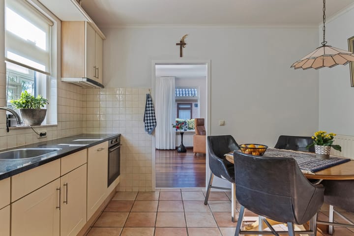 Foto 13 van Kerklaan 13