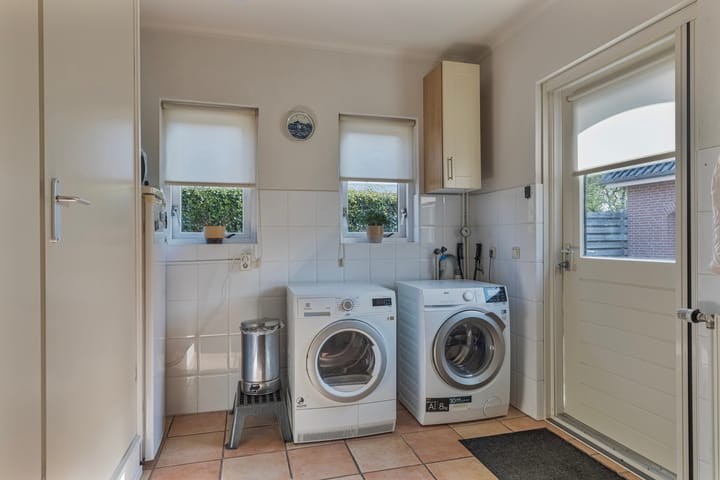 Foto 23 van Kerklaan 13