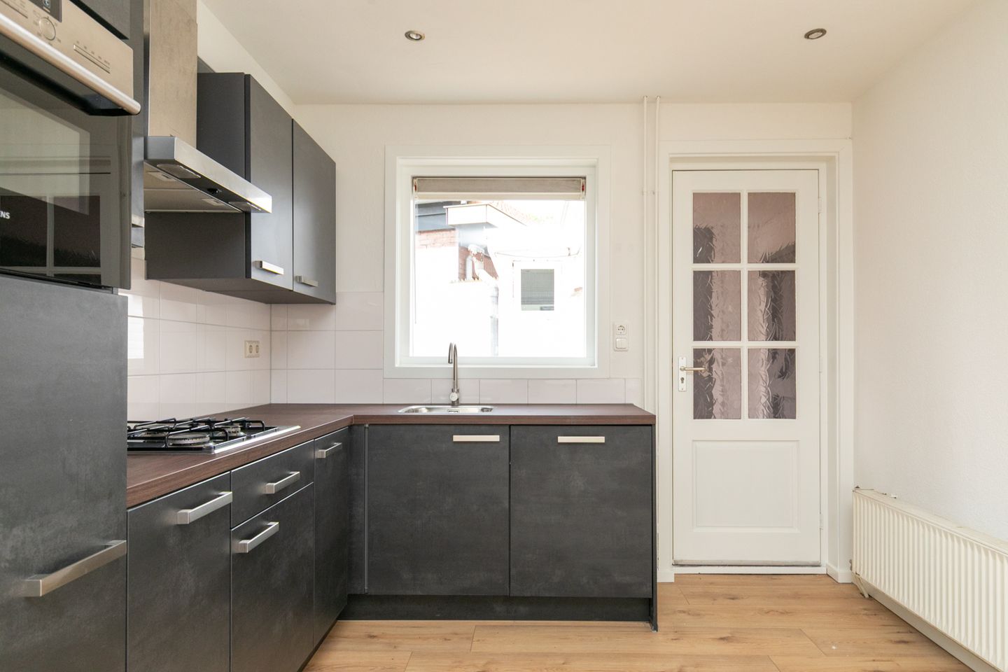 Foto 14 van Van der Aastraat 1