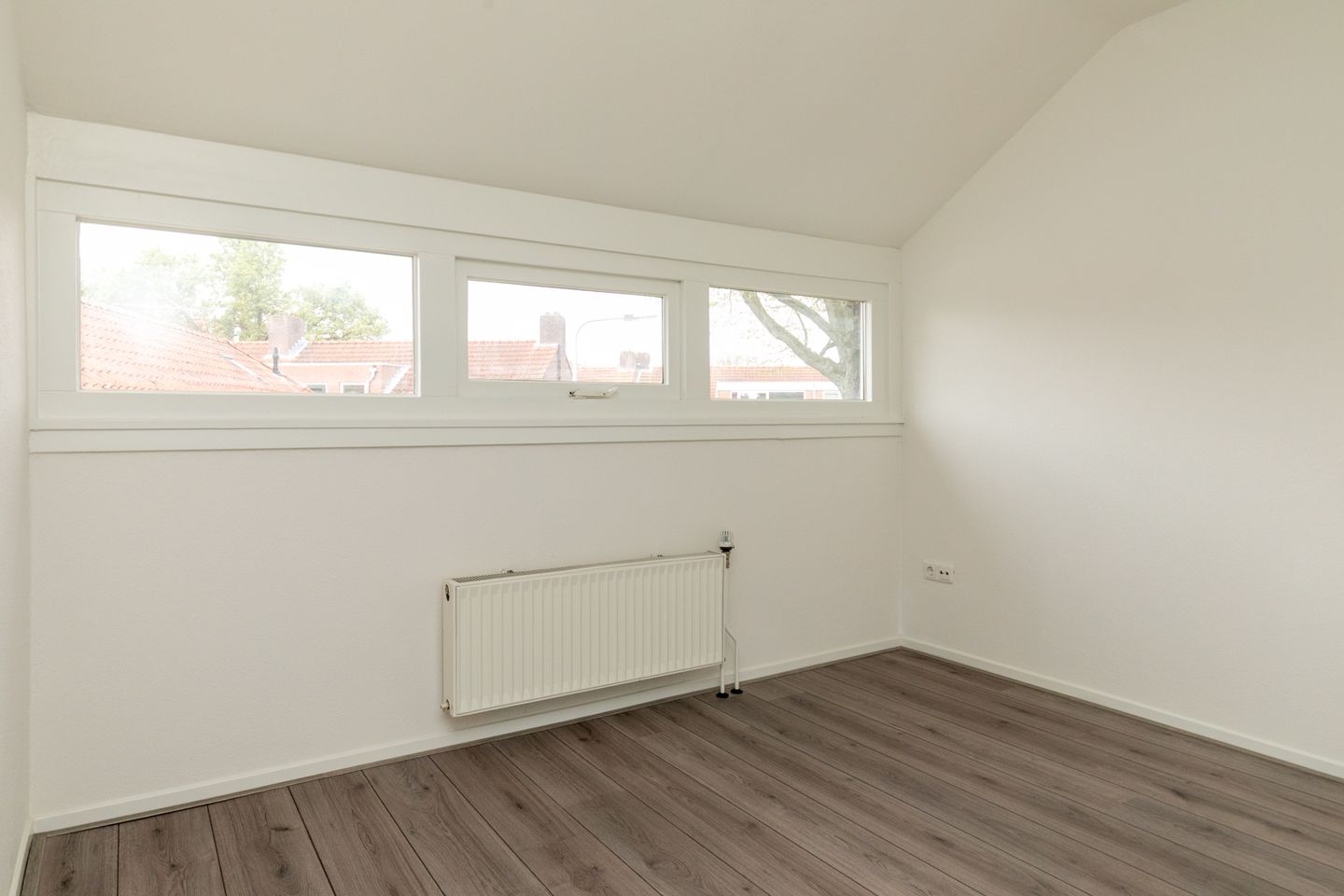 Foto 20 van Van der Aastraat 1