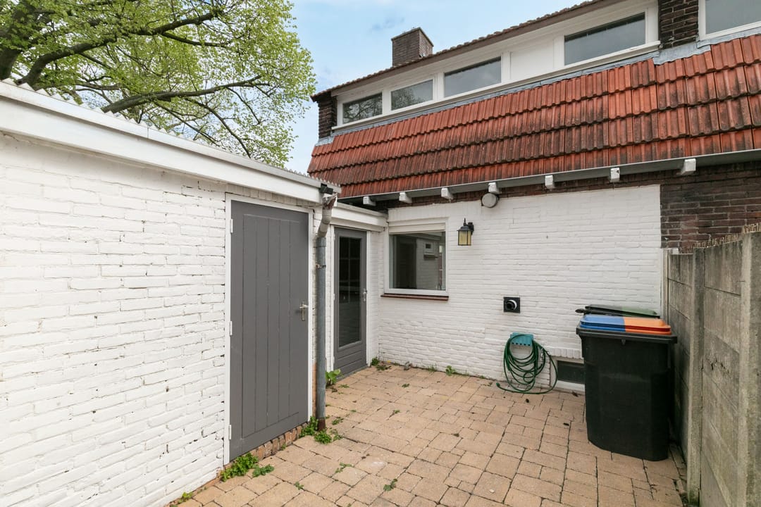 Foto 28 van Van der Aastraat 1