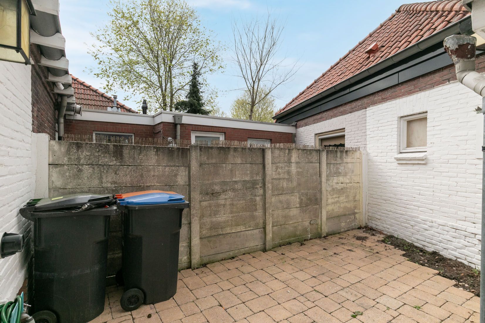 Foto 30 van Van der Aastraat 1