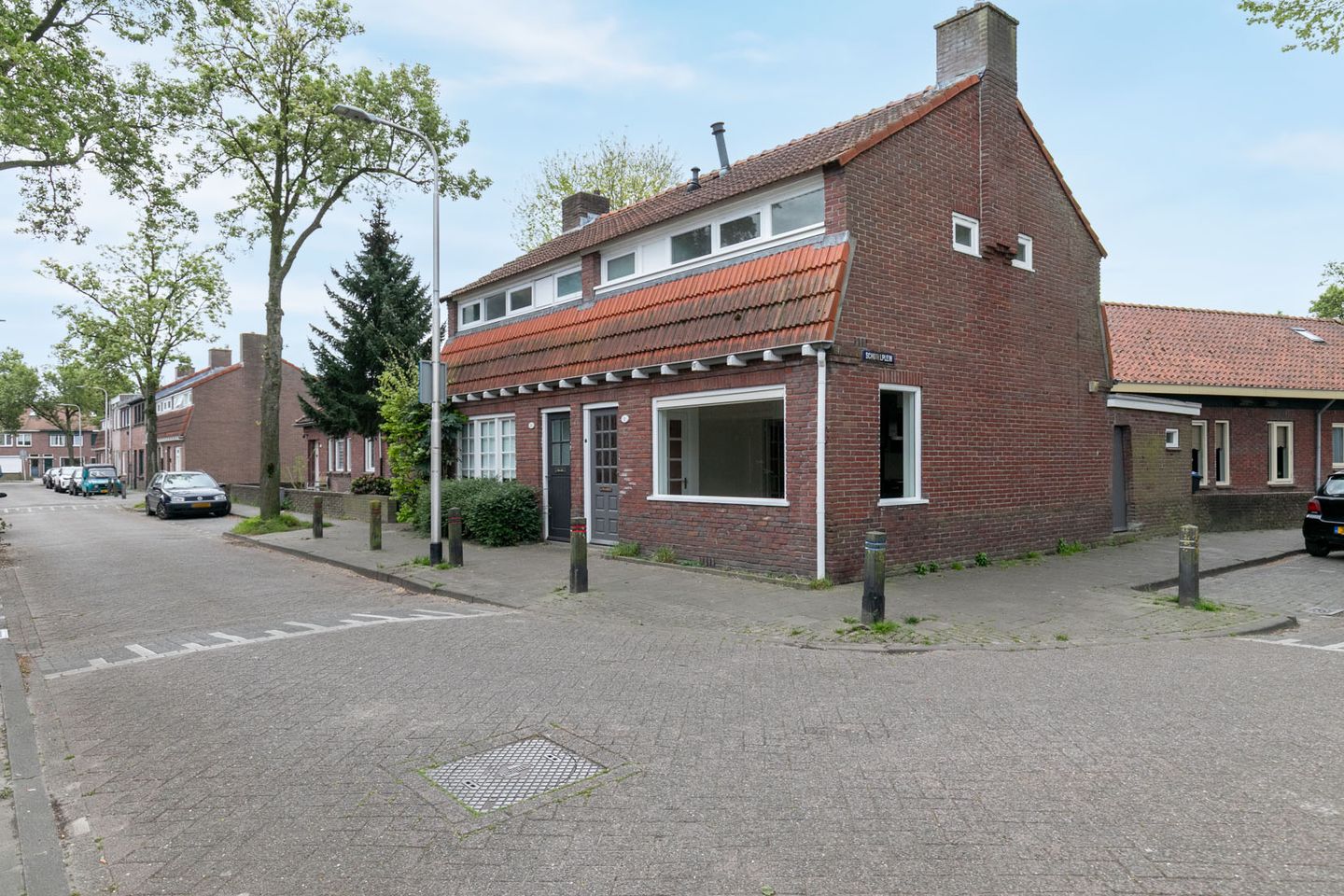 Foto 34 van Van der Aastraat 1