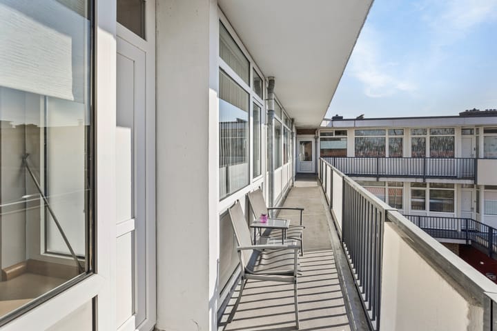 Foto 8 van Zwanebloemlaan 27