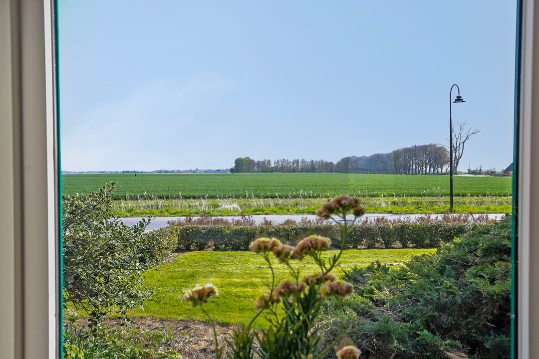 Photo 8 of Hoofdstraat 5