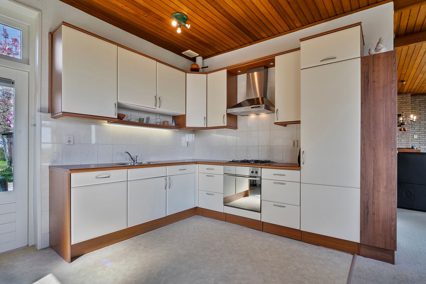 Photo 10 of Hoofdstraat 5