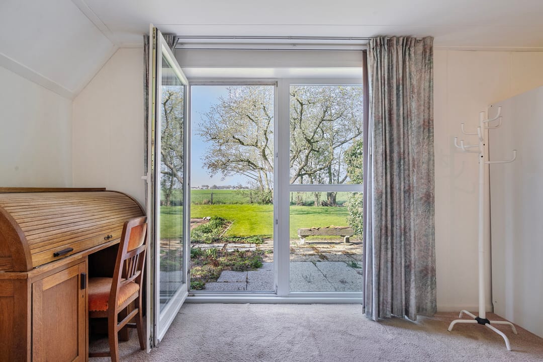 Photo 16 of Hoofdstraat 5