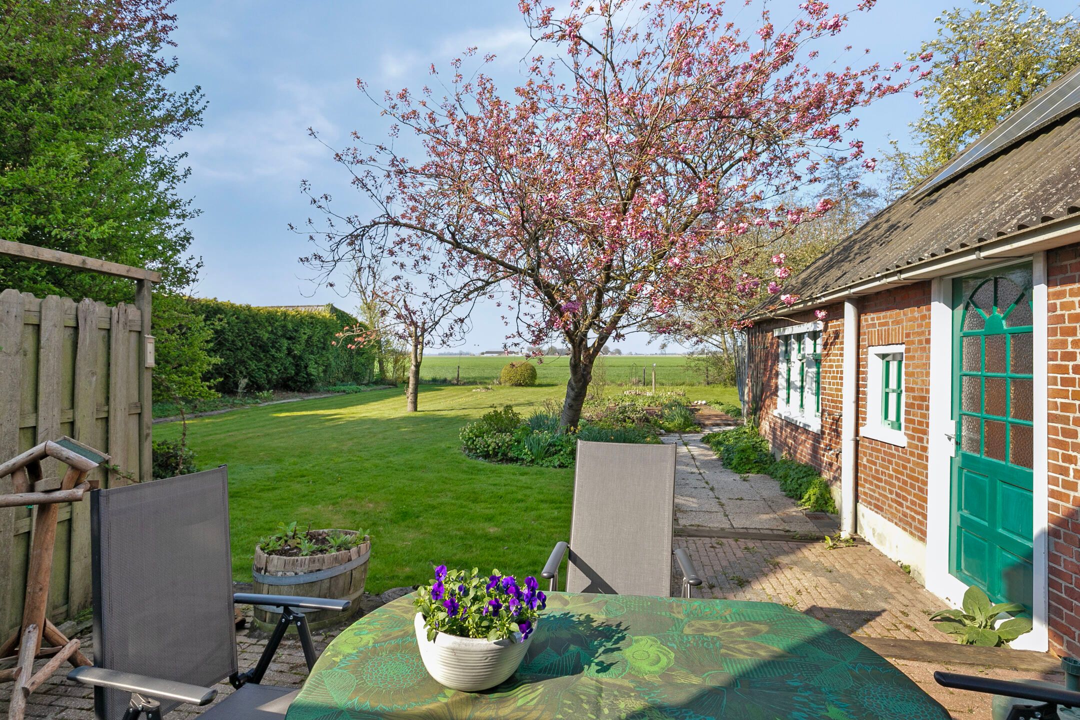 Photo 24 of Hoofdstraat 5