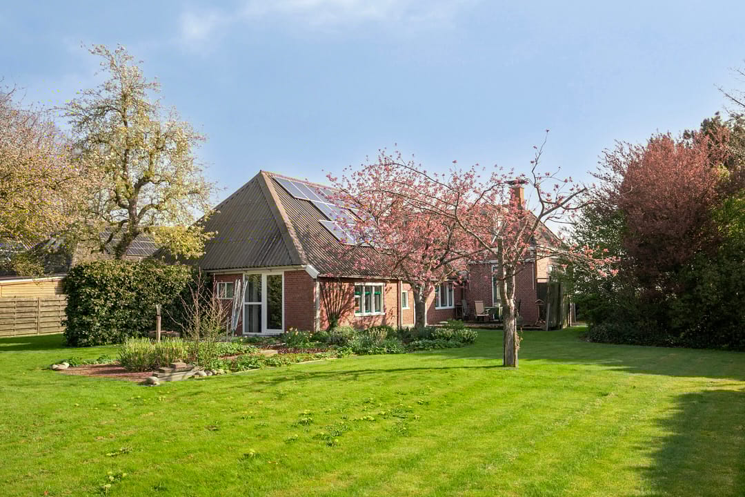 Photo 26 of Hoofdstraat 5