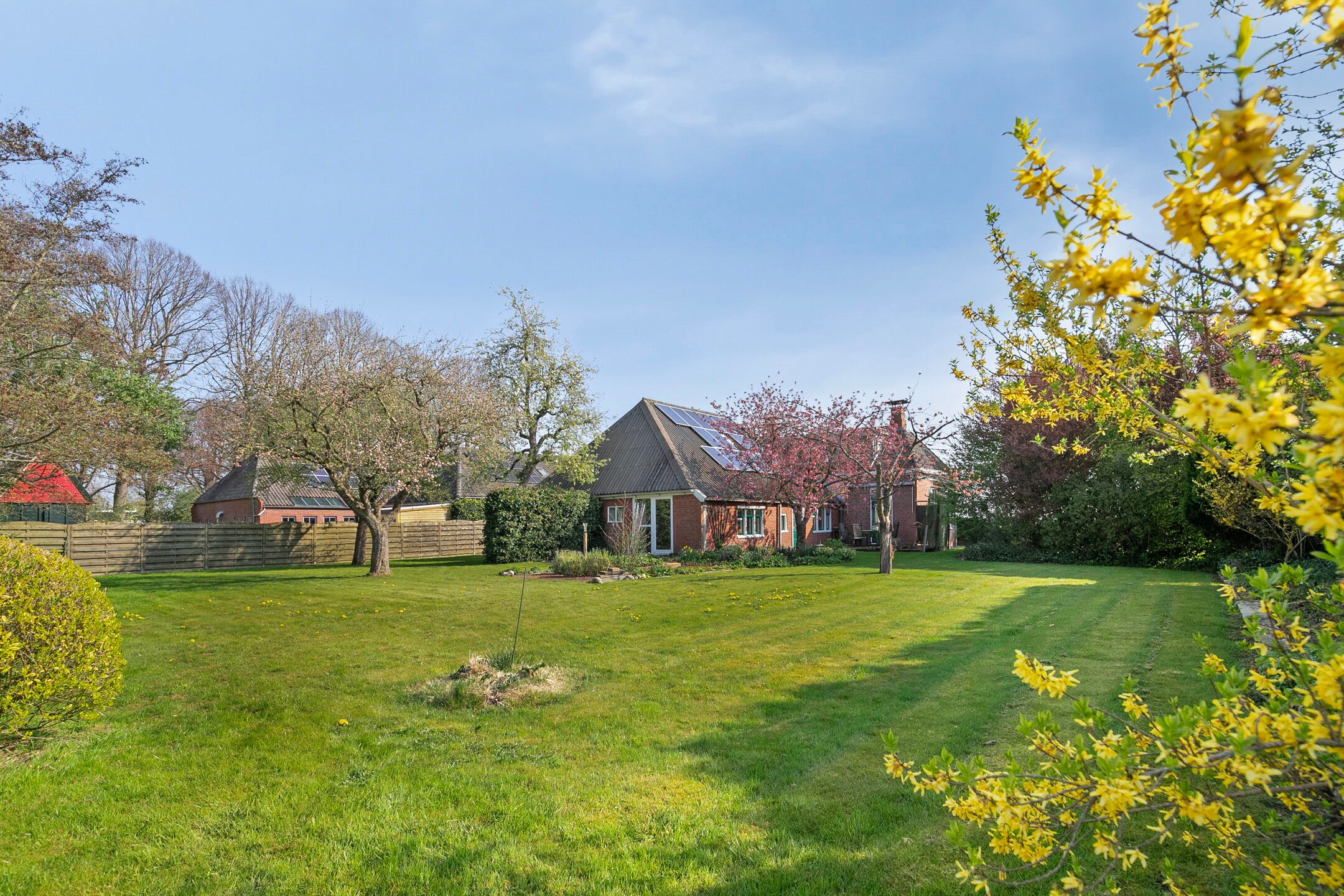 Photo 27 of Hoofdstraat 5