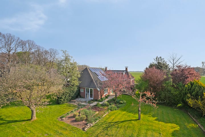 Foto 28 van Hoofdstraat 5