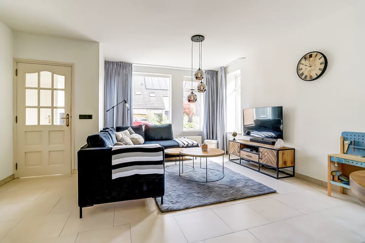 Foto 8 van Steenstraat 114