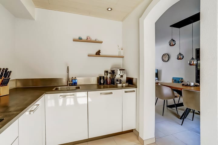 Foto 15 van Steenstraat 114