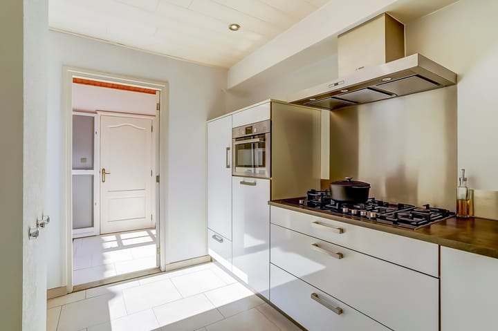 Foto 16 van Steenstraat 114