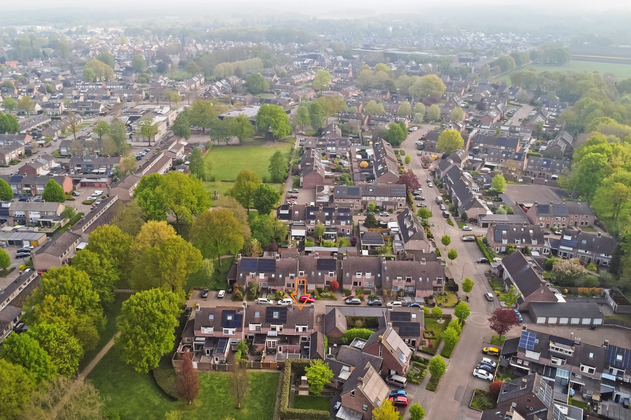 Photo 39 of Steenstraat 114