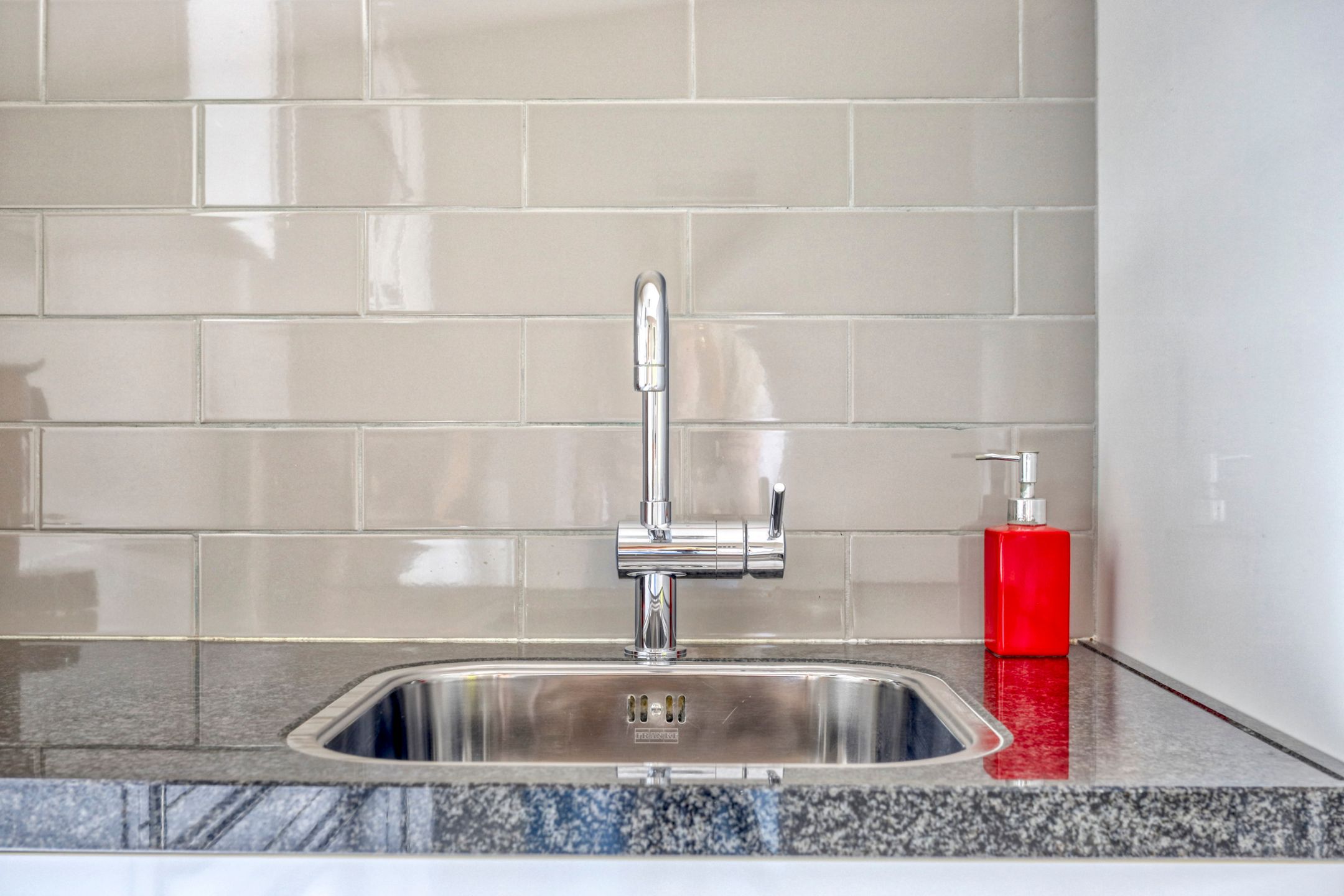 Foto 12 van Zuiderzeestraat 82