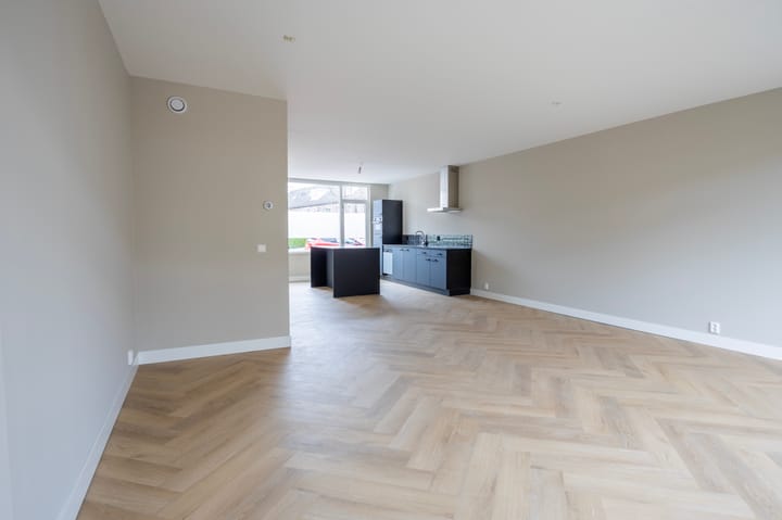 Foto 8 van Marnixstraat 10