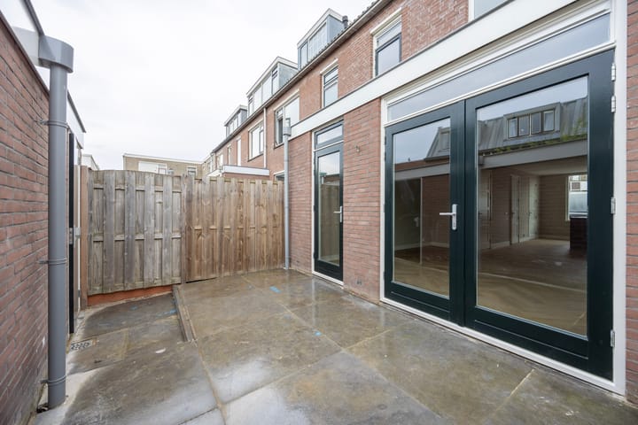 Foto 11 van Marnixstraat 10