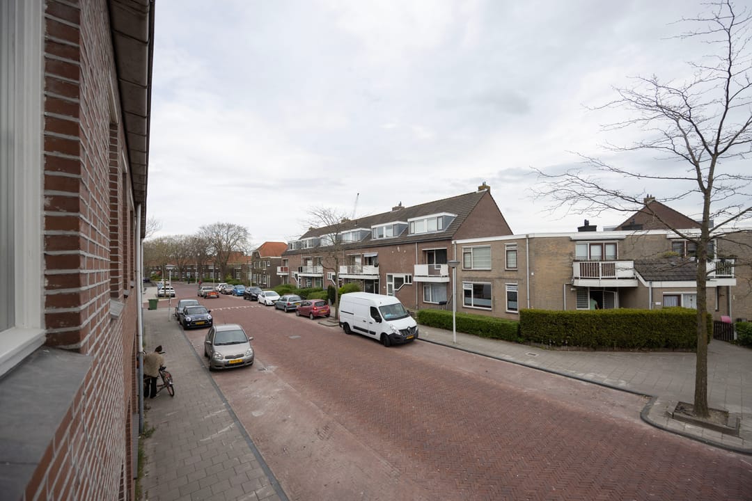 Photo 17 of Marnixstraat 10