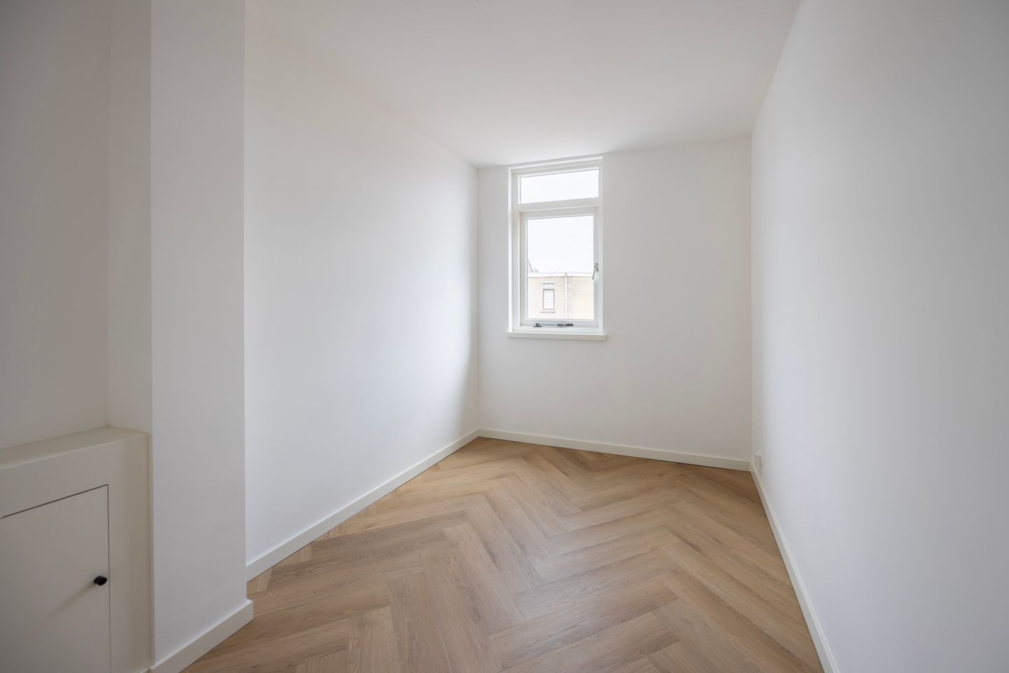 Photo 19 of Marnixstraat 10