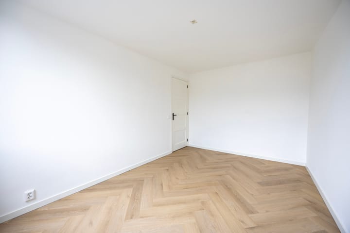 Foto 21 van Marnixstraat 10