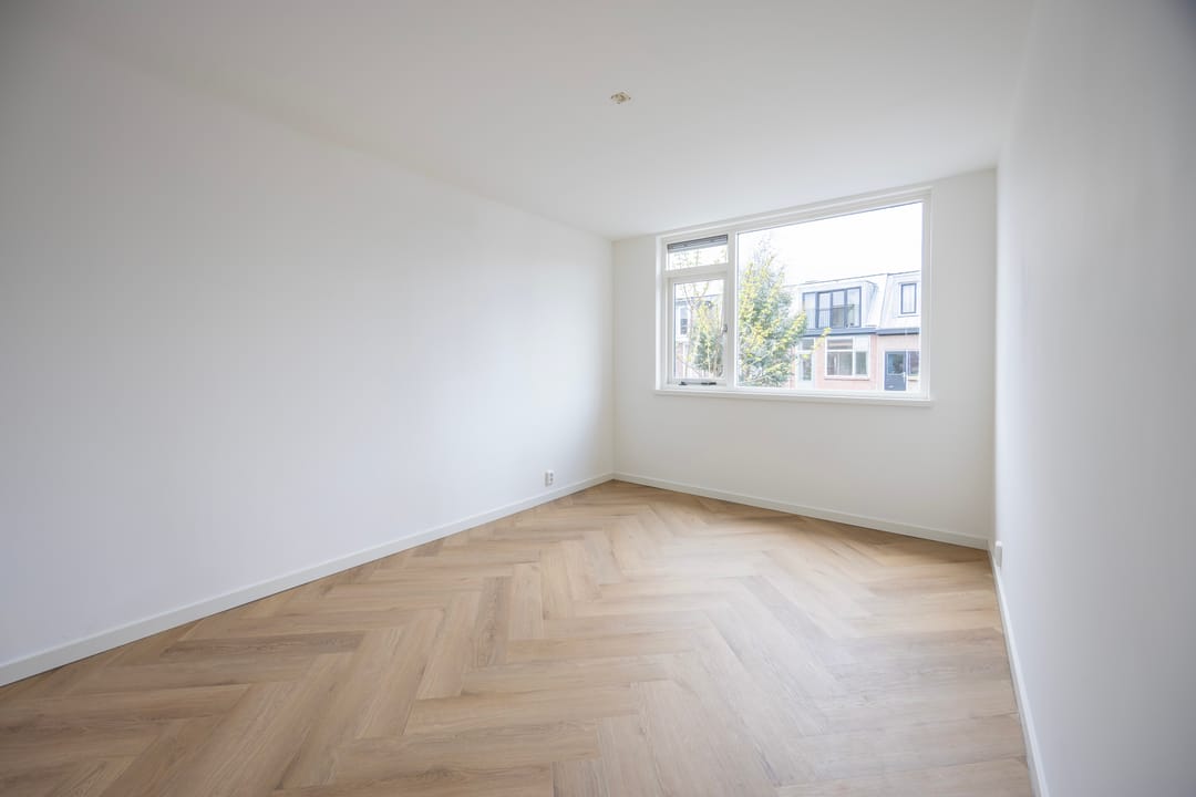 Photo 22 of Marnixstraat 10