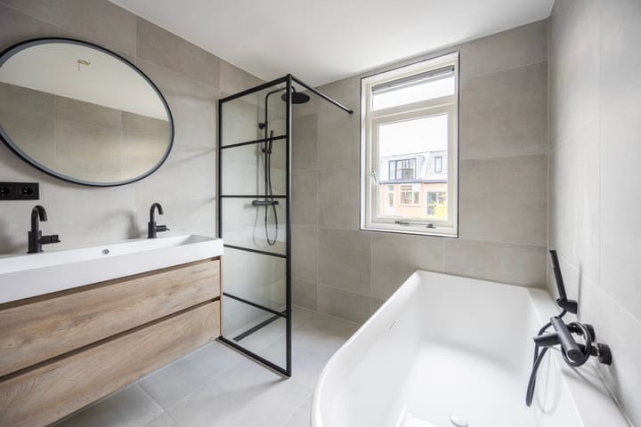 Foto 23 van Marnixstraat 10