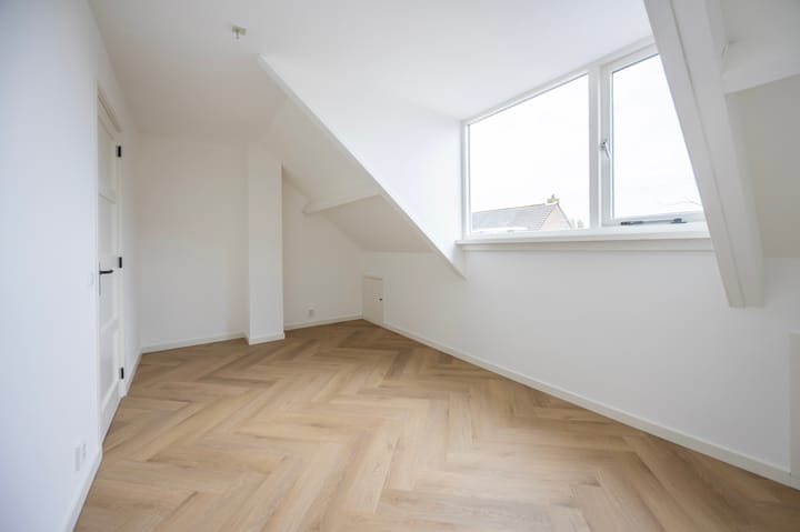 Foto 31 van Marnixstraat 10