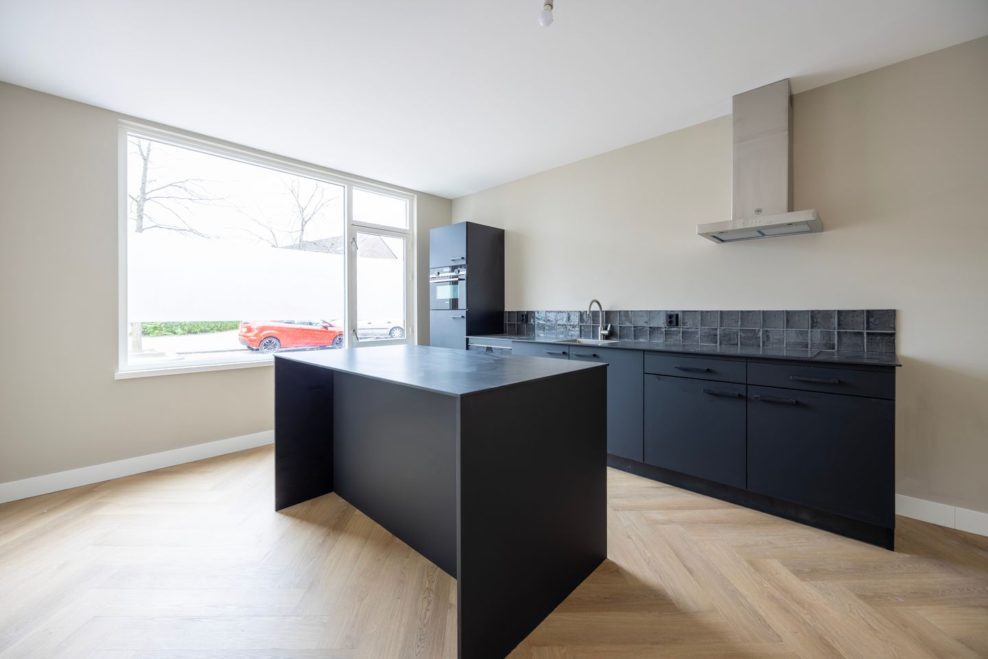 Photo 4 of Marnixstraat 10