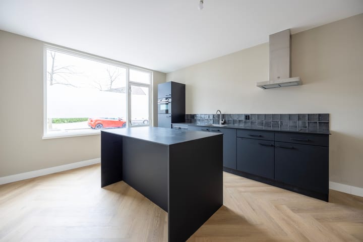 Foto 4 van Marnixstraat 10