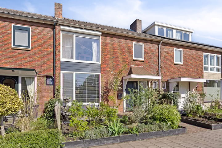 Foto 7 van Van Hogendorpstraat 4