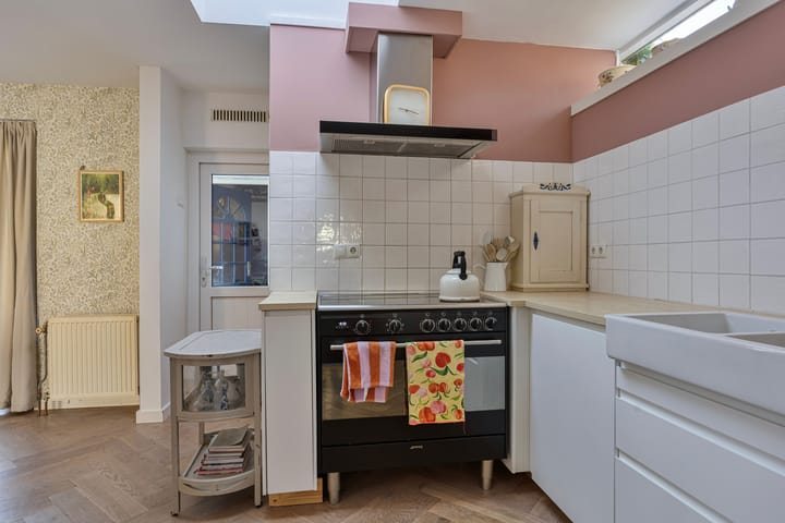 Foto 16 van Van Hogendorpstraat 4