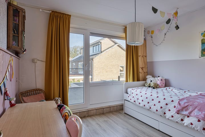 Foto 19 van Van Hogendorpstraat 4