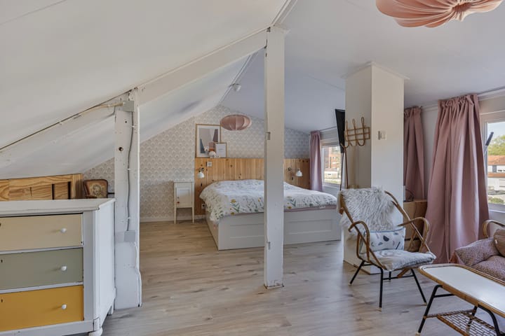 Foto 27 van Van Hogendorpstraat 4