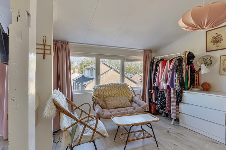 Foto 30 van Van Hogendorpstraat 4