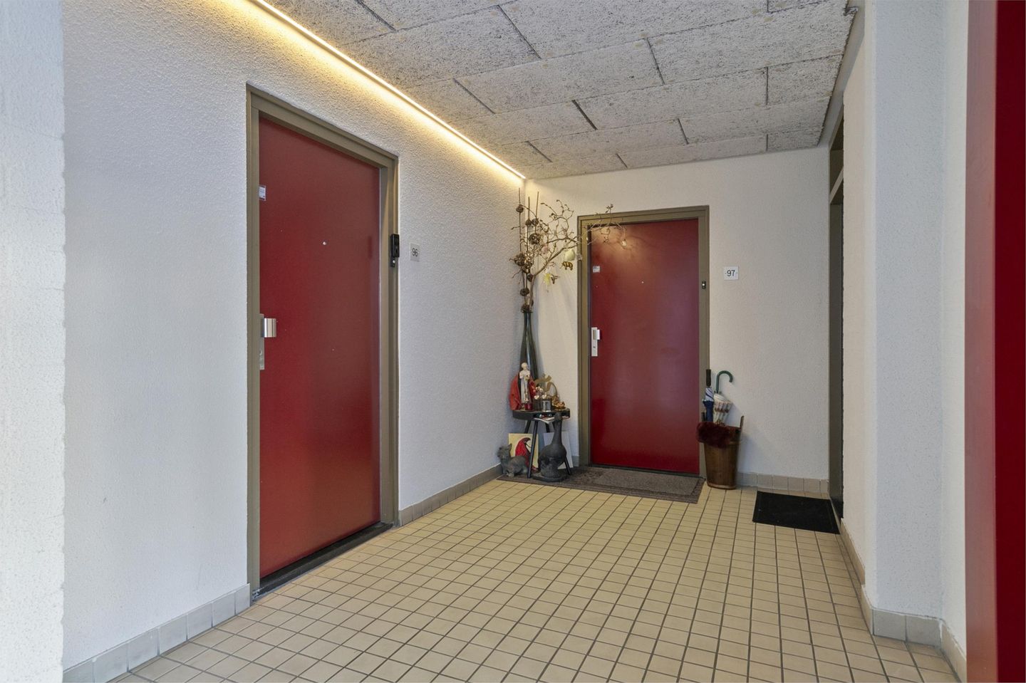 Foto 10 van Tomatenplein 96