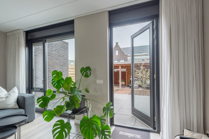 Foto 29 van Zijdehoenderlaan 80