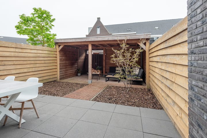 Foto 33 van Zijdehoenderlaan 80