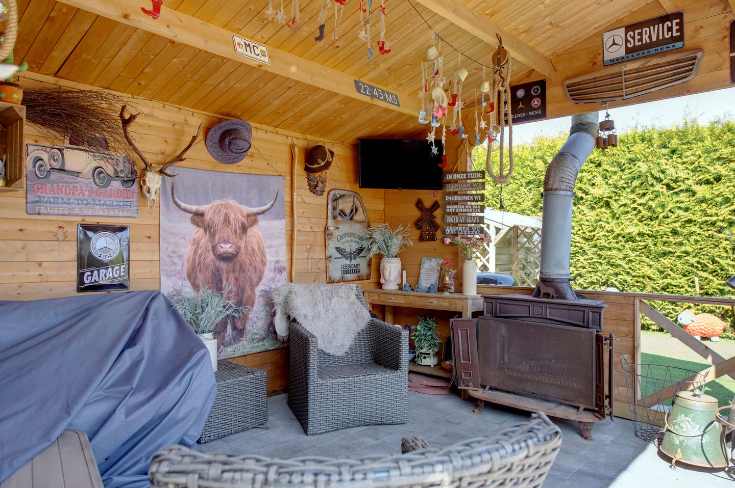 Foto 20 van Burg v Roijenstr West 30