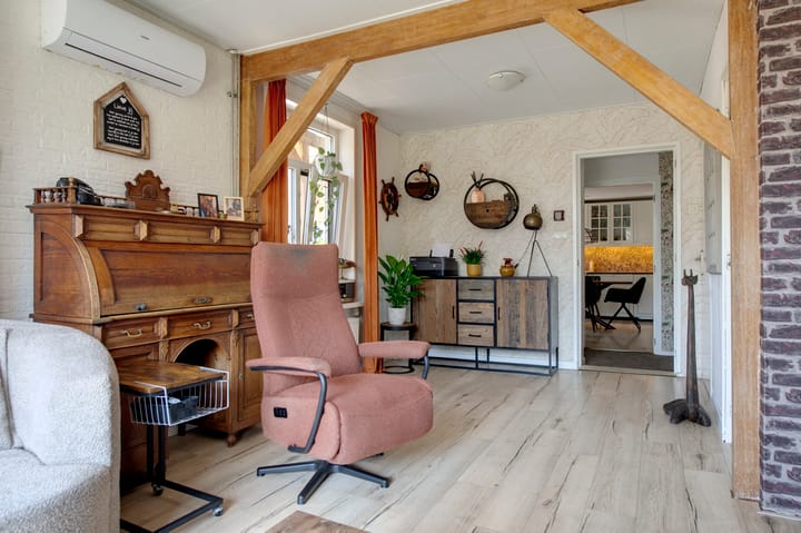 Foto 24 van Burg v Roijenstr West 30