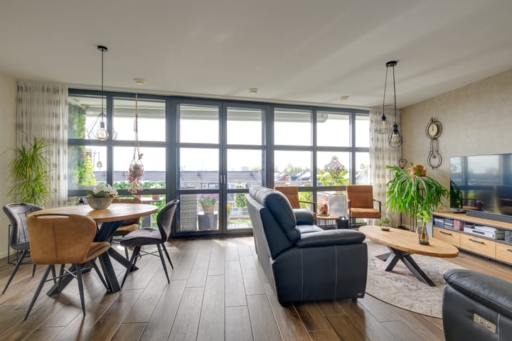 Foto 2 van Strigastraat 83