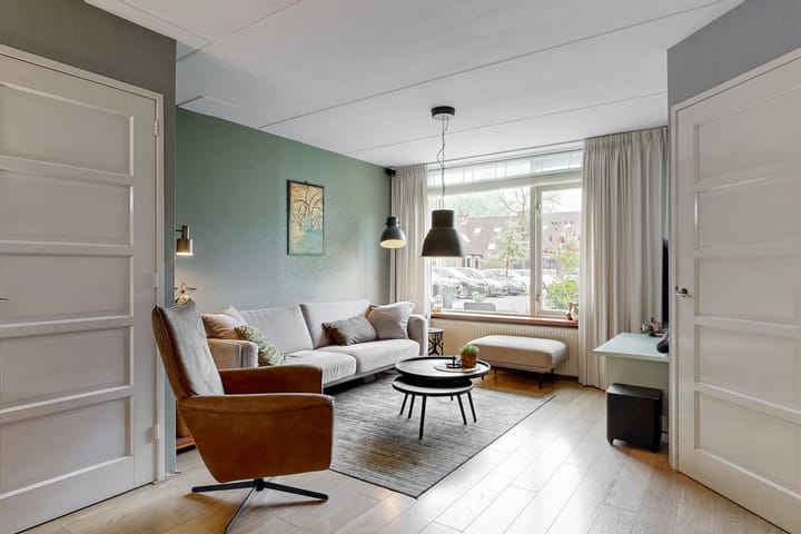 Foto 2 van Weegbree 79