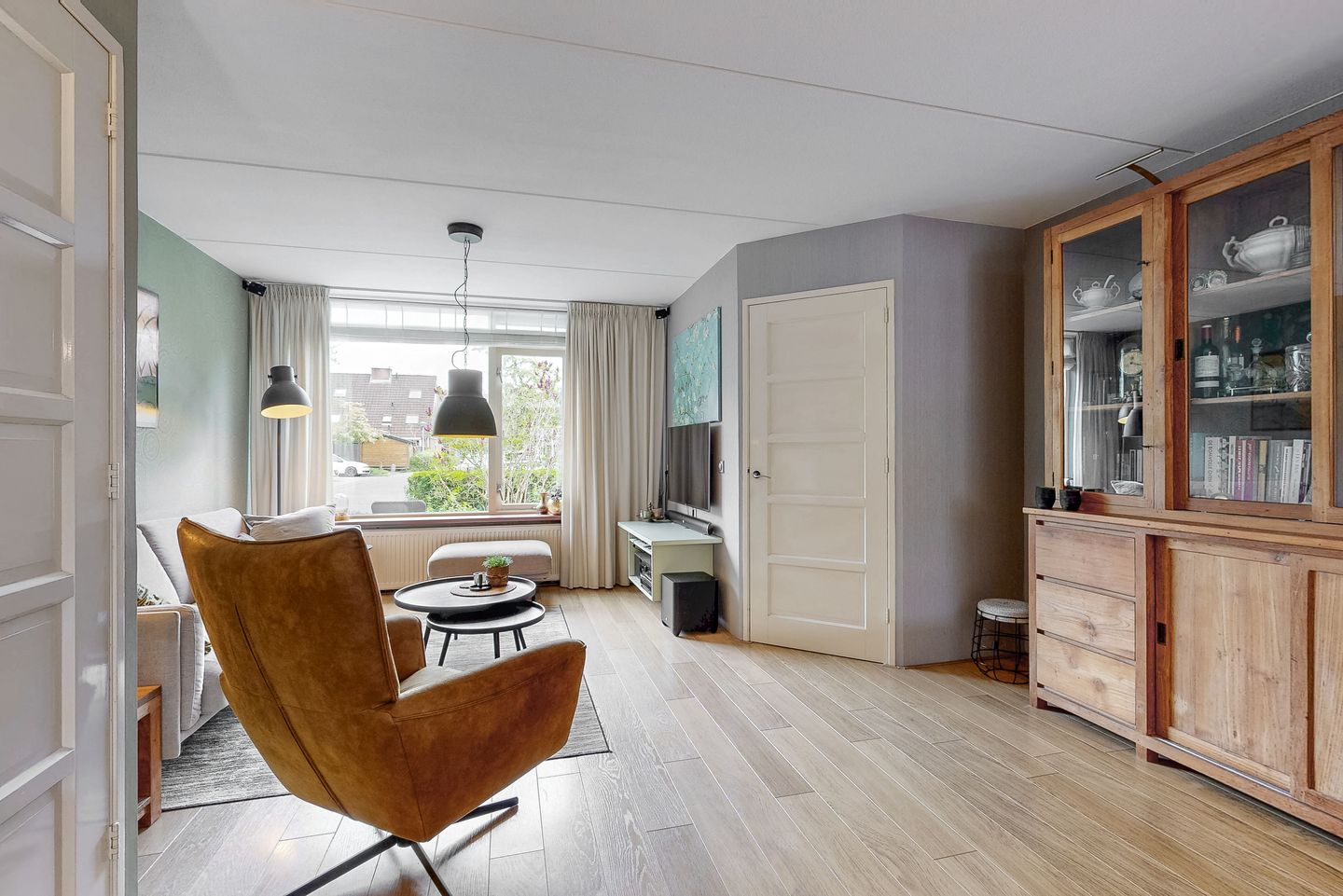 Foto 10 van Weegbree 79