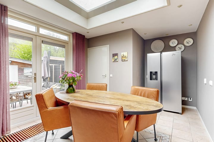 Foto 16 van Weegbree 79