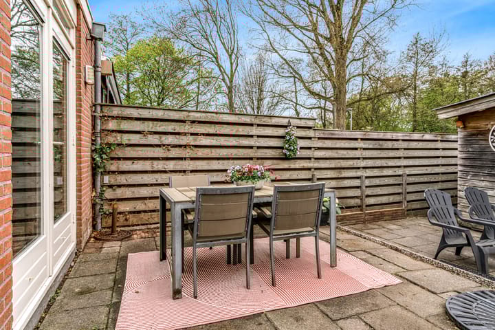 Foto 30 van Weegbree 79