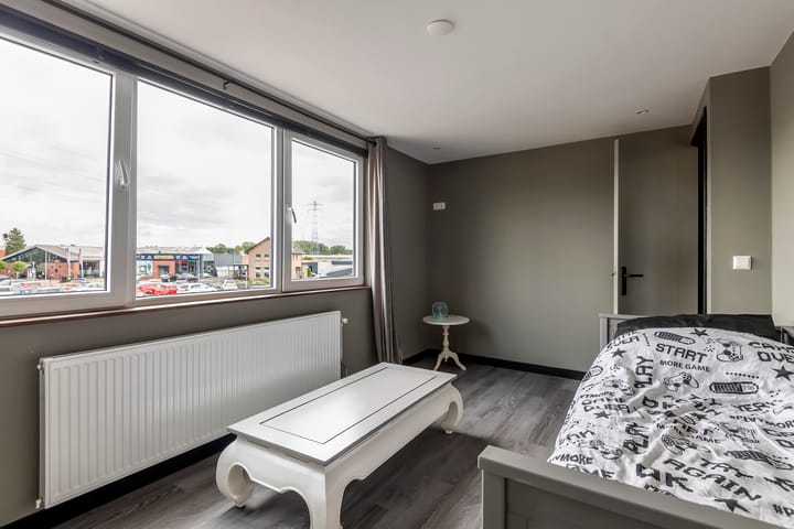 Foto 45 van Wethouder Schootslaan 2-A