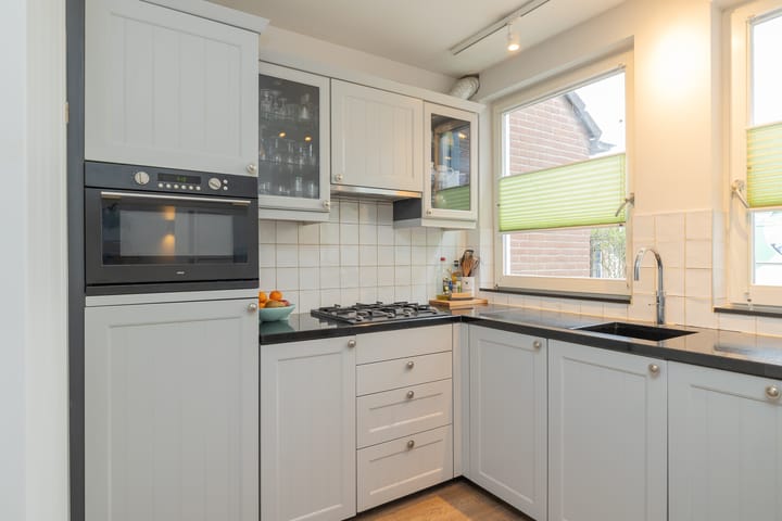 Photo 8 of Avenbeeck 93