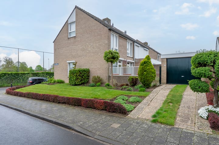 Photo 2 of Heukelommerweg 76