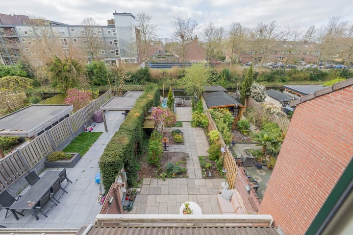 Photo 44 of Avenbeeck 93